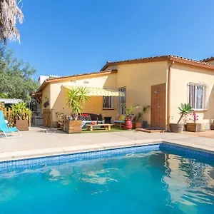  Hébergement de vacances S46-casa De Vacaciones Climatizada Con Piscina, En El Centro Junto Al Mar, Barbacoa Y Wiifi Espagne